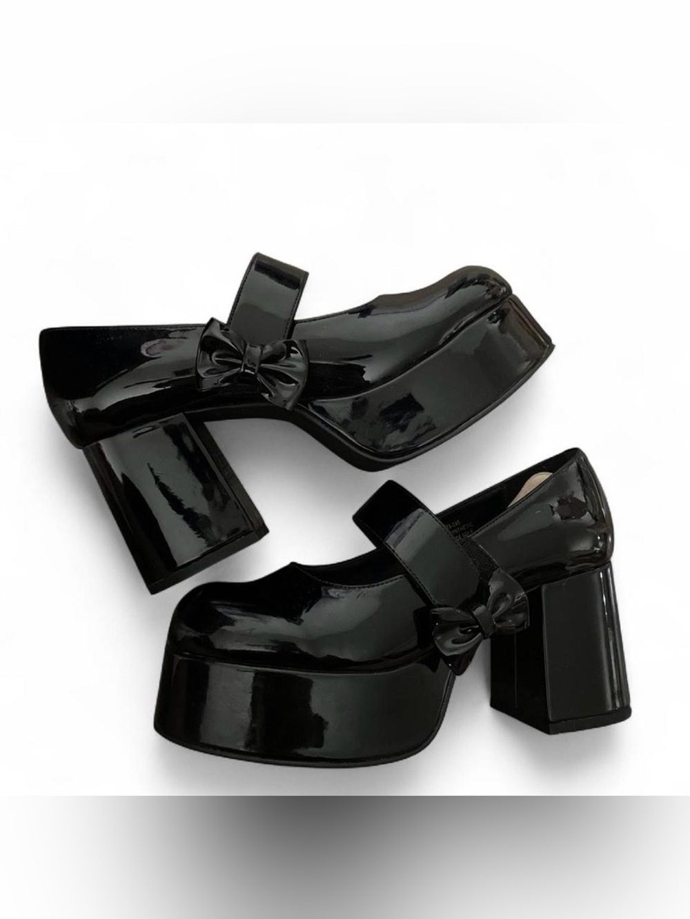 Women’s Black Patent Mary Jane dollette bow heels